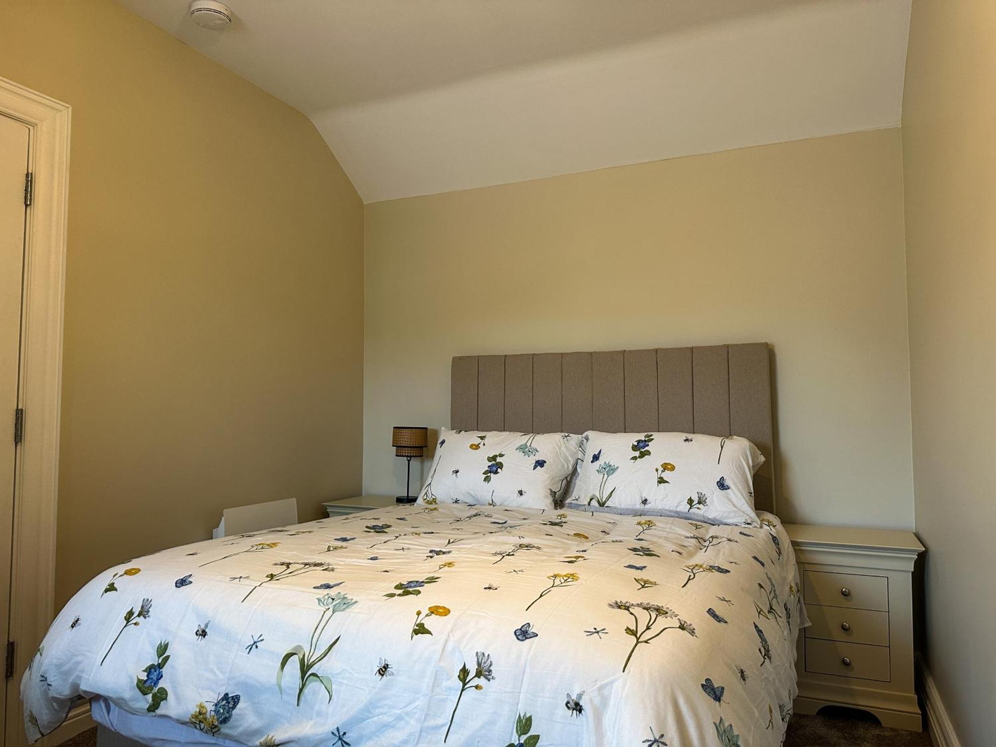 Adams Complex Apartment Tullamore Luaran gambar