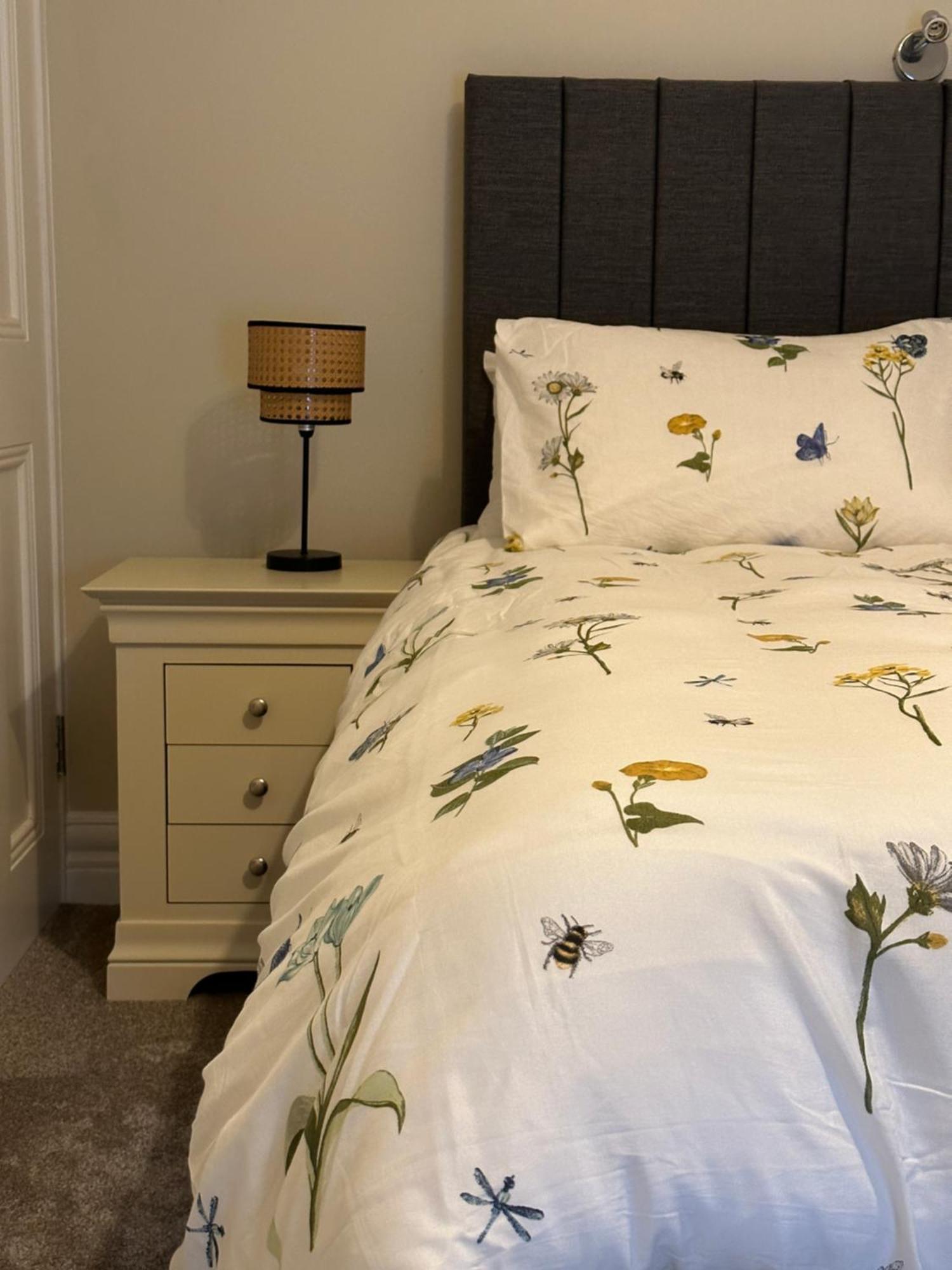 Adams Complex Apartment Tullamore Luaran gambar